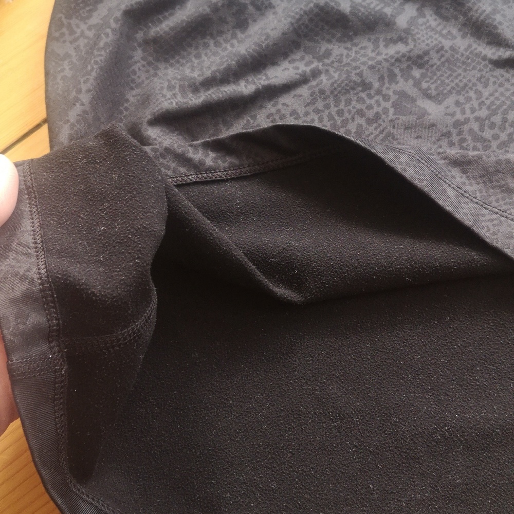 Nike Dri-Fit Fleece-lined Top, L - Picture 7 of 8